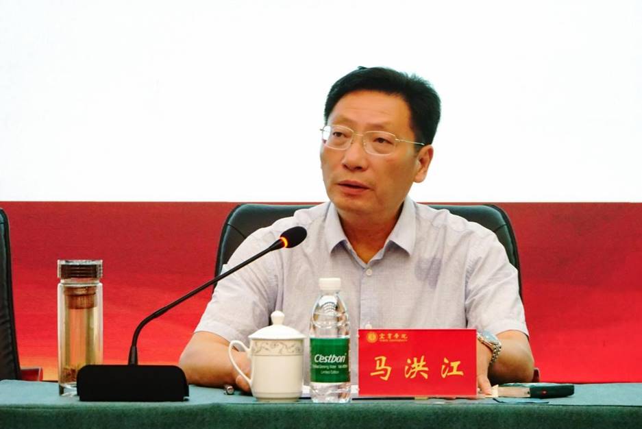 https://www.yibinu.edu.cn/__local/F/08/A8/B79E13D635167A80147D899088C_ABE91D1D_17A73.jpg